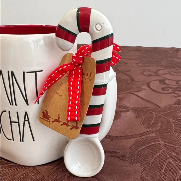 🎄Rae Dunn Holiday Mug - Picture 5 of 10